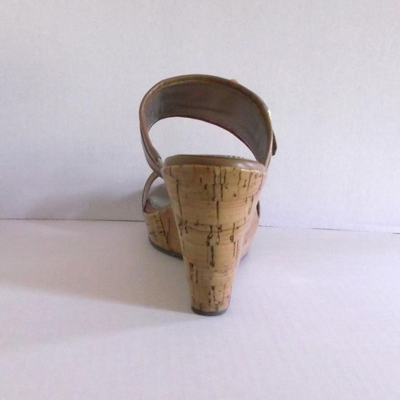 Circa Joan & David Xema Tan Cork Wedge Sandals - Picture 4 of 8